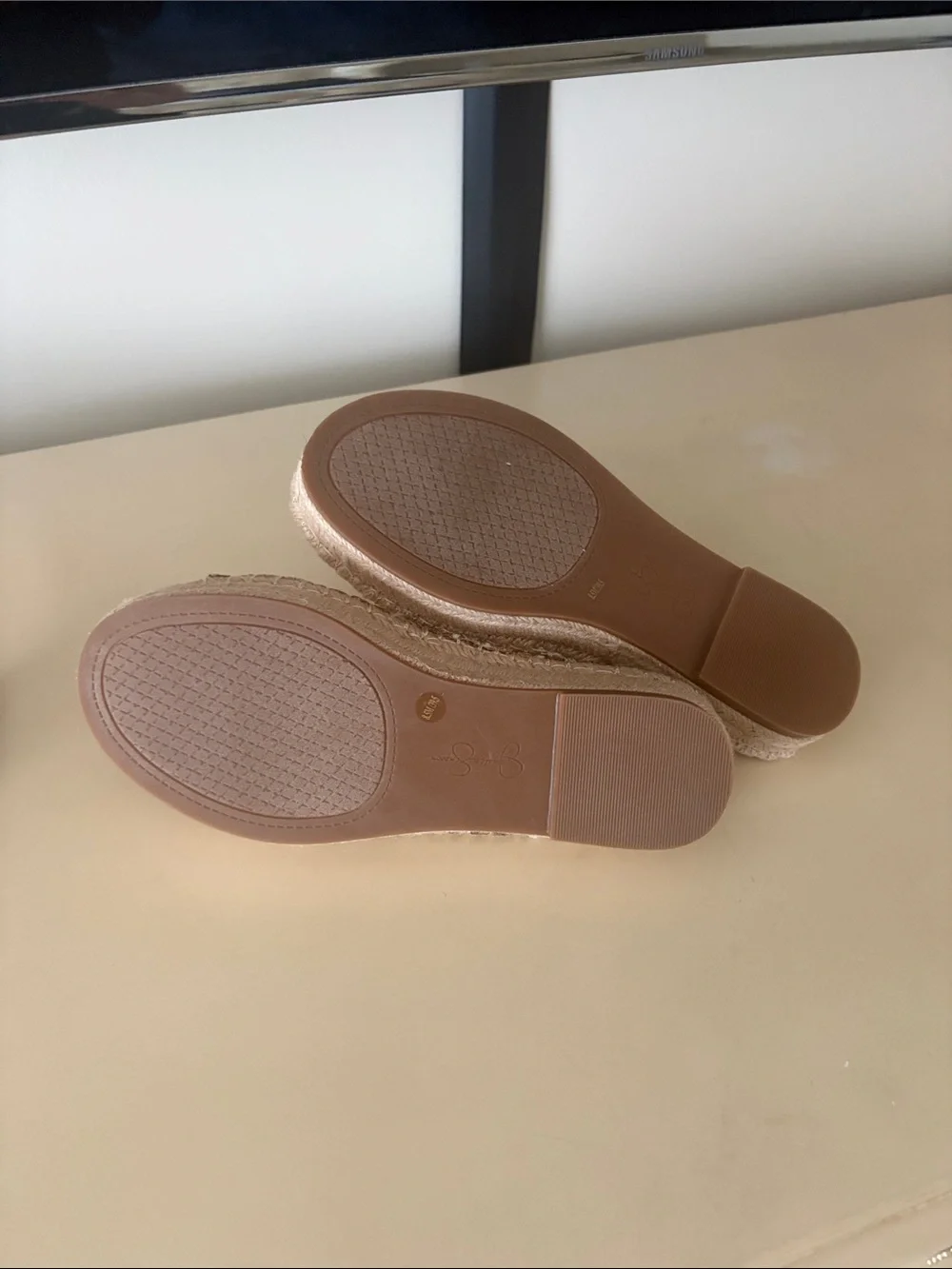 Jessica Simpson shiny gold